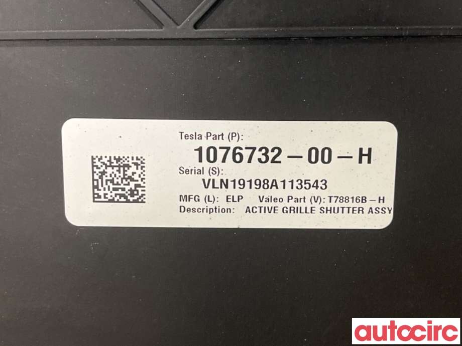 Diverse deler til Tesla Model 3 2018-2023 (Fase 1)  (TESLA|1559787-00-A||1076732-00-H)