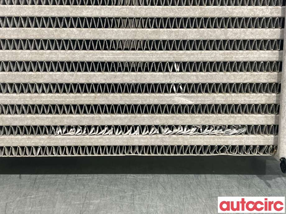 Intercooler til Suzuki Vitara 2015-->> (Type IV) (SUZUKI|13620-61MA0|)