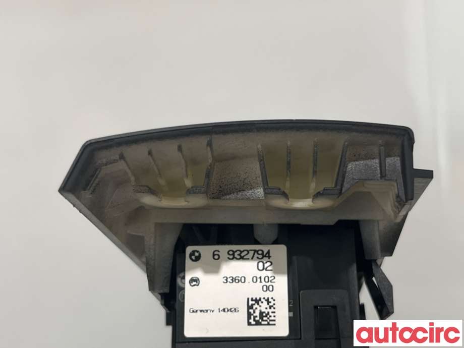 Bryter lys til BMW 3-Serie 2005-2011 (E90/E91/E92/E93) (E90/E91/E92/E93) (BMW|61316932794|33600102|6932794)