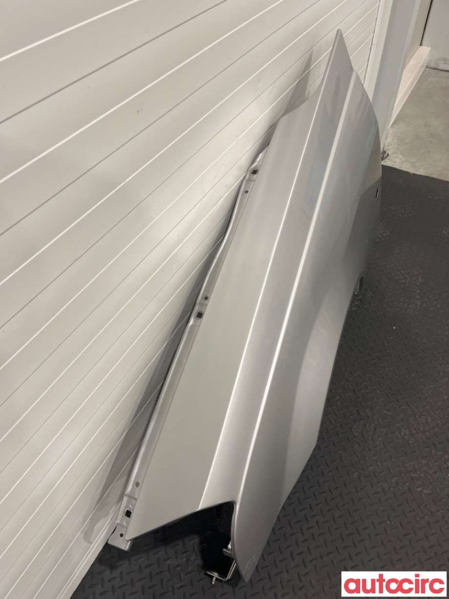 Skjerm venstre foran til Cadillac CTS 2003-2009  (CADILLAC|88890923|)