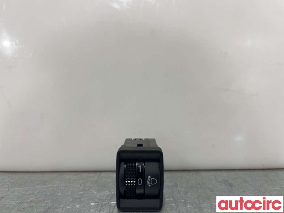 Frontlykter til Nissan Qashqai, 2014-2021 (Type II)  (NISSAN|251904EA0D)