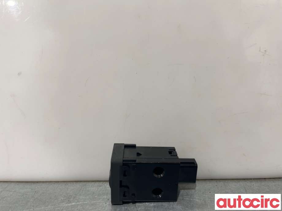 Frontlykter til Nissan Qashqai 2014-2021 (Type II) (NISSAN|251904EA0D|)