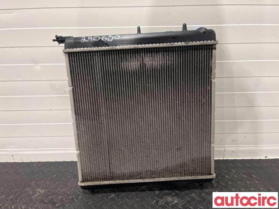Radiator (manuell gir) til Peugeot 208 2012-2019 (Type I)  (PEUGEOT|1330Q5|)