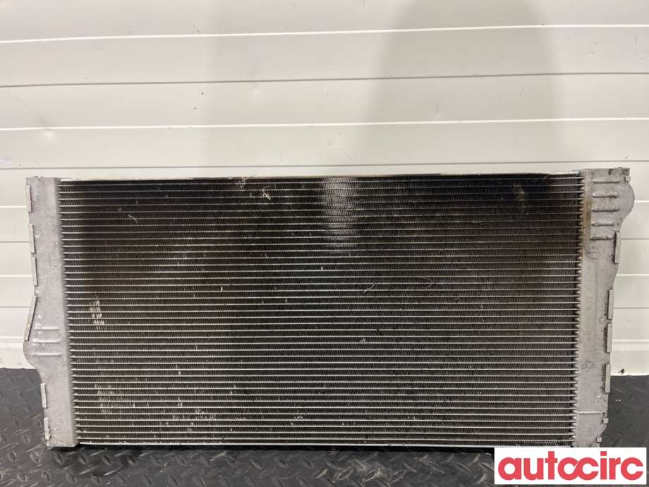 Radiator (automat gir) til BMW 5-Serie 2010-2017 (F10/F11) (F10/F11) (BMW|17118509175|)