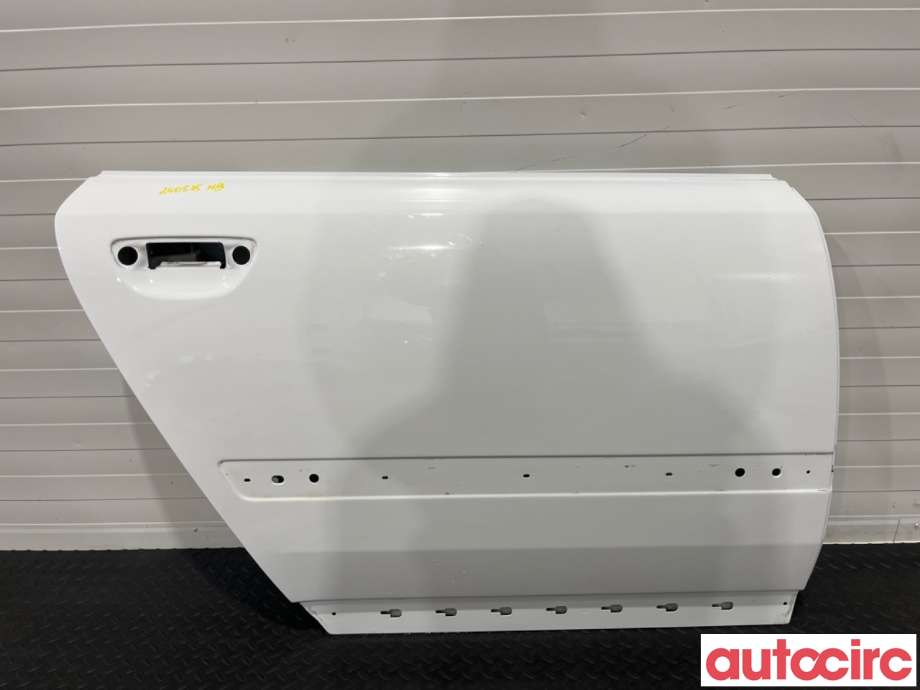 Dør høyre bak til Audi A8 2003-2010 (Type II) (AUDI|4E0833052C|)
