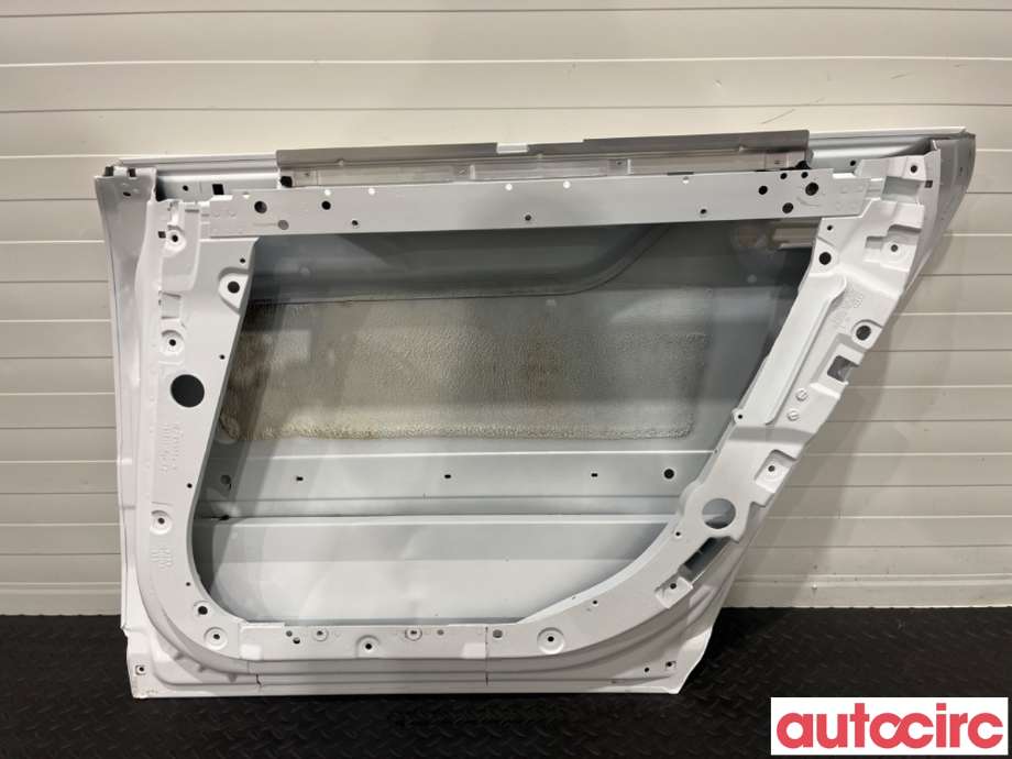 Dør høyre bak til Audi A8 2003-2010 (Type II) (AUDI|4E0833052C|)