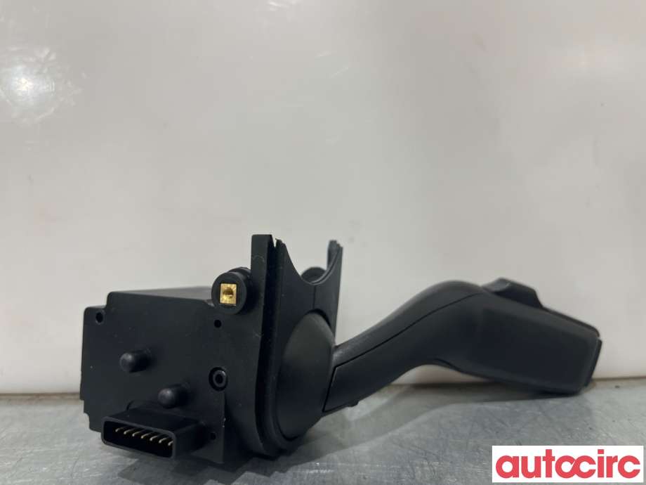 Bryter cruise control til Audi A8 2003-2010 (Type II)  (AUDI|4E0953521C|)