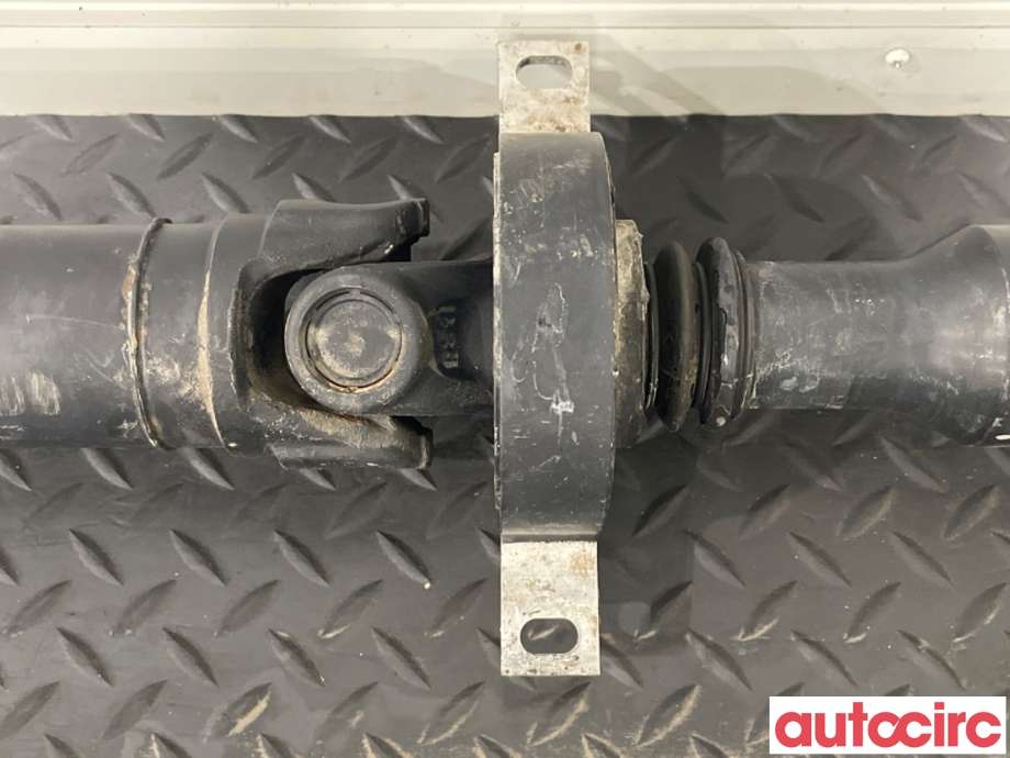 Mellomaksel til BMW 3-Serie 2005-2011 (E90/E91/E92/E93) (E90/E91/E92/E93) (BMW|26107614404|)