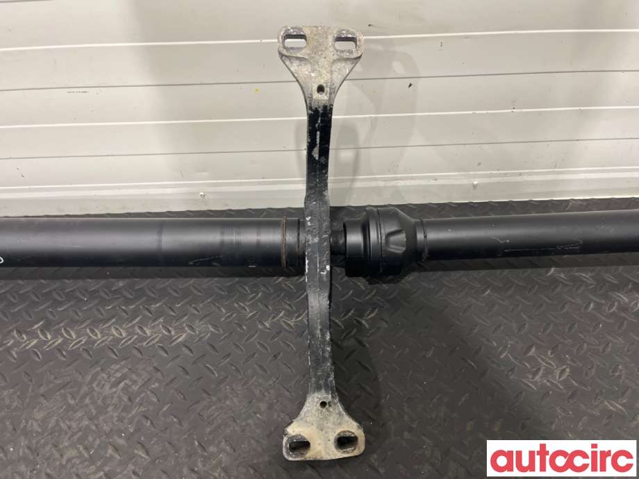 Mellomaksel til VW Passat 2011-2015 (B7) (B7) (VOLKSWAGEN|3C0521101AG|)