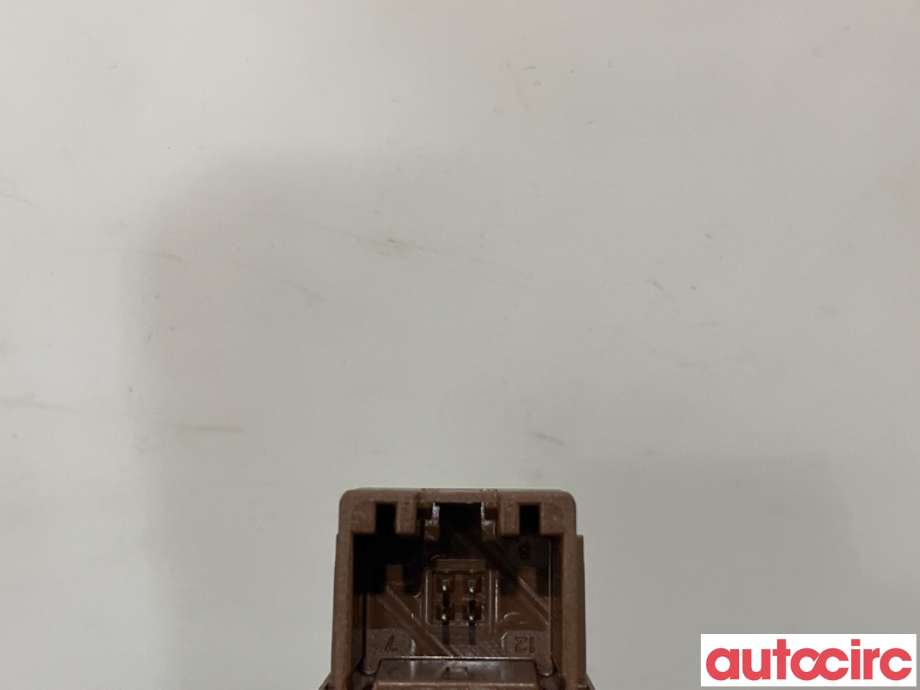 Bryter diverse til Audi A5 2007-2016 (Type I) (AUDI|8K1927325|)
