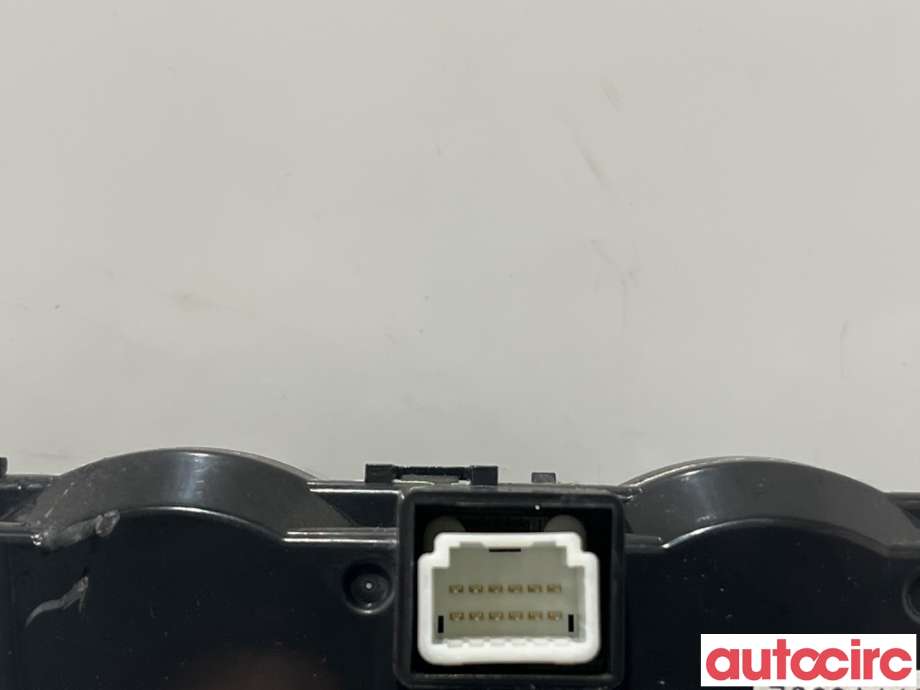 Varmeapparat betjening til Mitsubishi Outlander 2010-2012 (Type II, Fase 2) (MITSUBISHI|7820A115XC|)