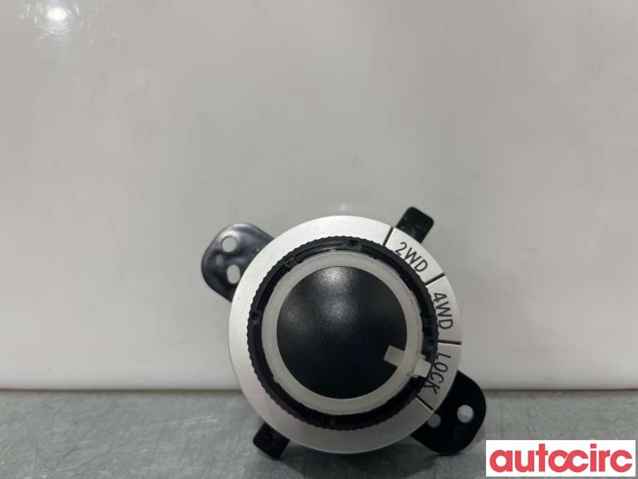 Bryter diverse til Mitsubishi Outlander, 2010-2012 (Type II, Fase 2)  (MITSUBISHI|8604A008)