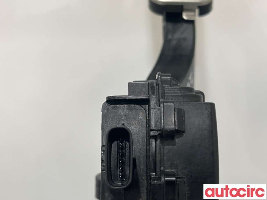 Pedal gass til Kia Niro 2016-2021  (KIA|32700G2130|)