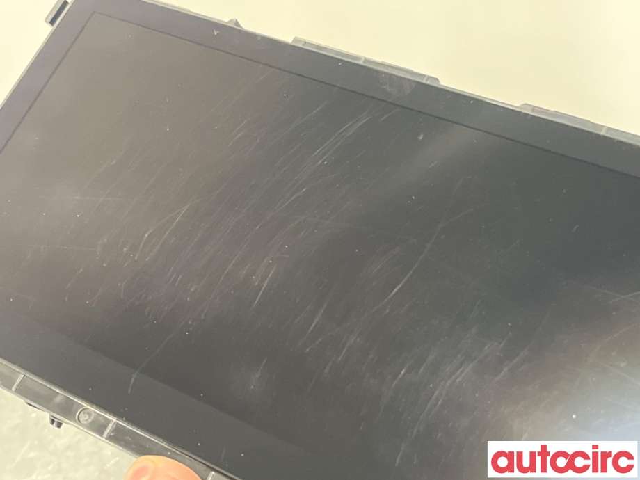 Bilstereo navigasjon til Kia Niro 2016-2021  (KIA|96560Q4340|)
