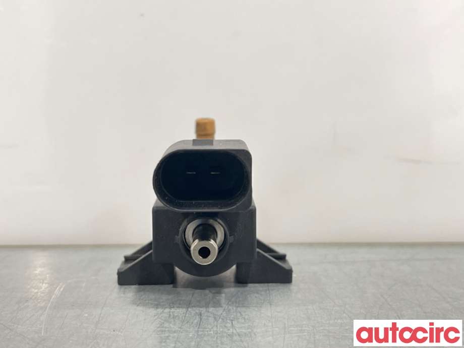 Vakuumventil til VW Scirocco 2008-2013 (VOLKSWAGEN|03C906283B|)