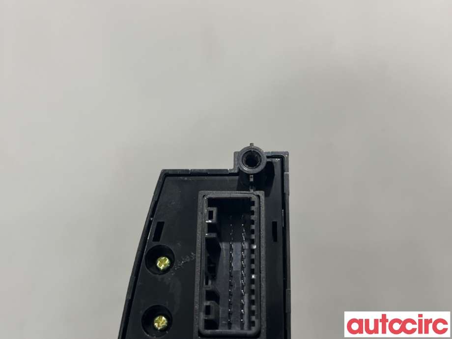 Bryter diverse til Kia Niro 2016-2021  (KIA|93315Q4080CA||93315-Q4080)