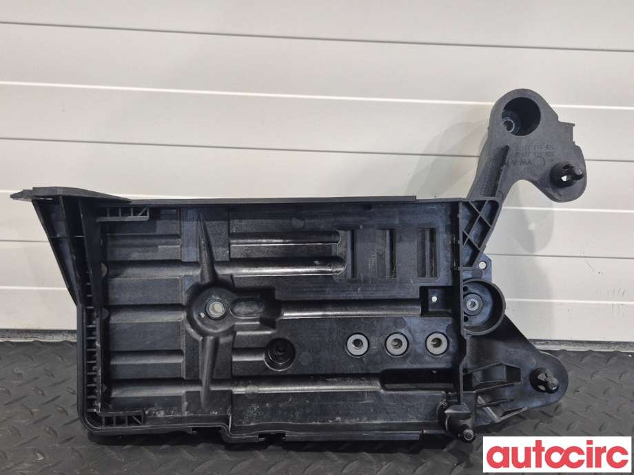 Batterikasse/feste til VW e-Golf 2017-2020 (Fase 2)  (VOLKSWAGEN|5Q0915331K|)
