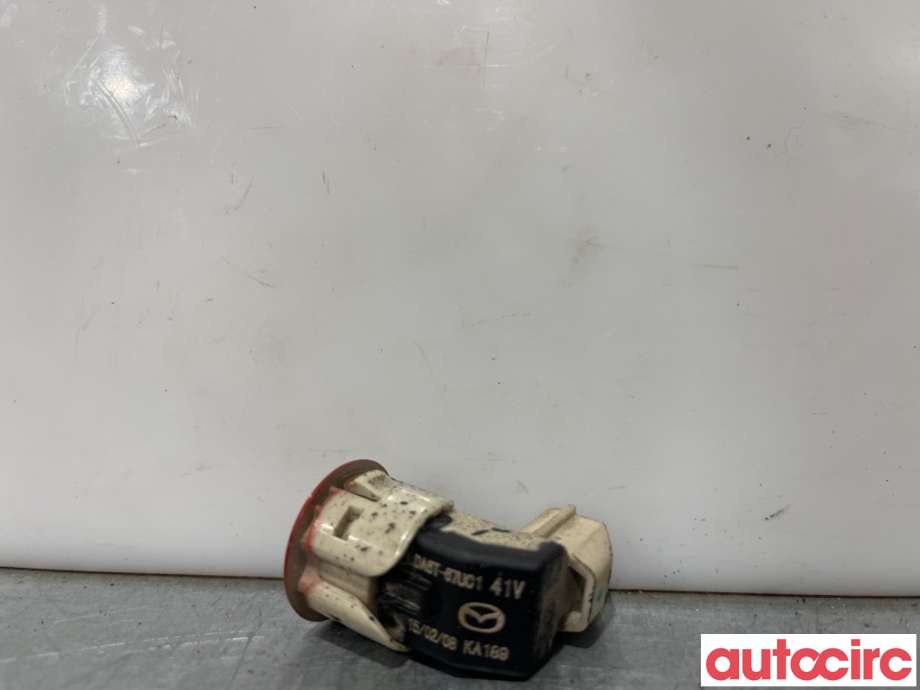 Parkeringssensor bak til Mazda 2 2015-2019 (Type III, Fase 1)  (MAZDA|DA6T-67-UC1|)