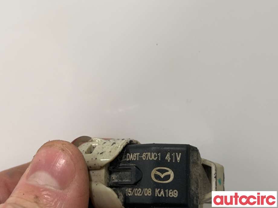 Parkeringssensor bak til Mazda 2 2015-2019 (Type III, Fase 1)  (MAZDA|DA6T-67-UC1|)