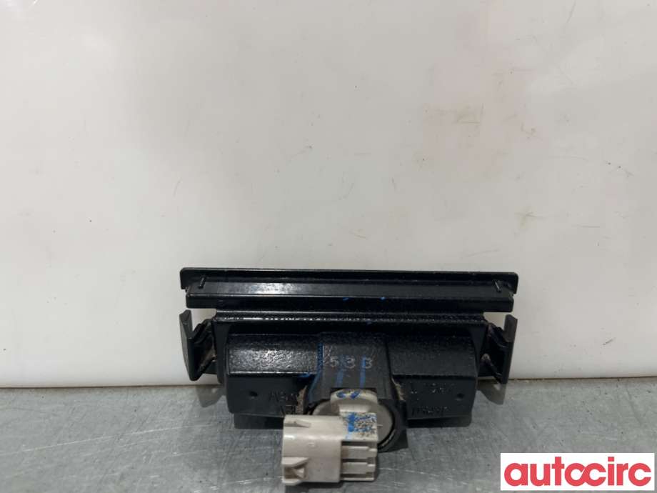 Skiltlys til Mazda 2 2015-2019 (Type III, Fase 1)  (MAZDA|D50E-51-270|)