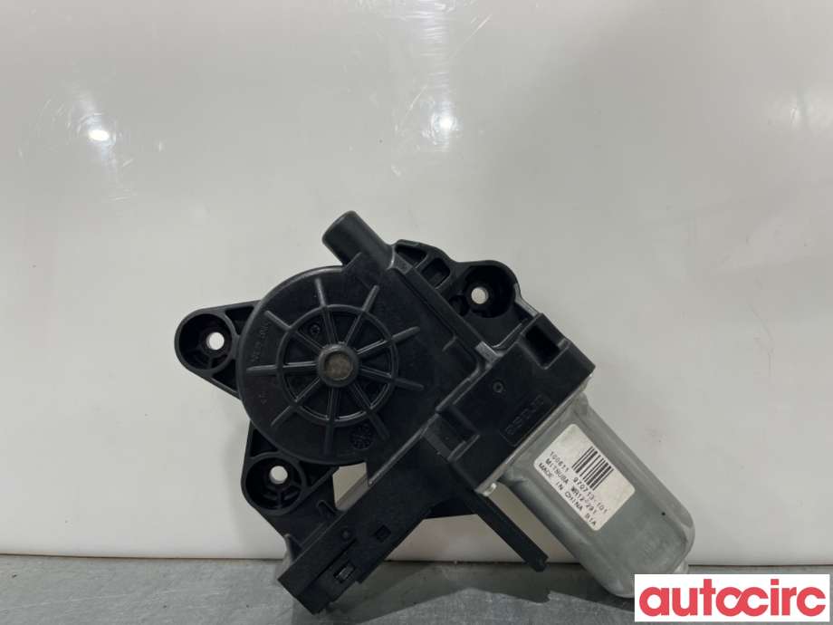 Ruteheis venstre foran til Volvo XC70 2008-2013 (Type II, Fase 1)  (VOLVO|30699645|970713-101|)
