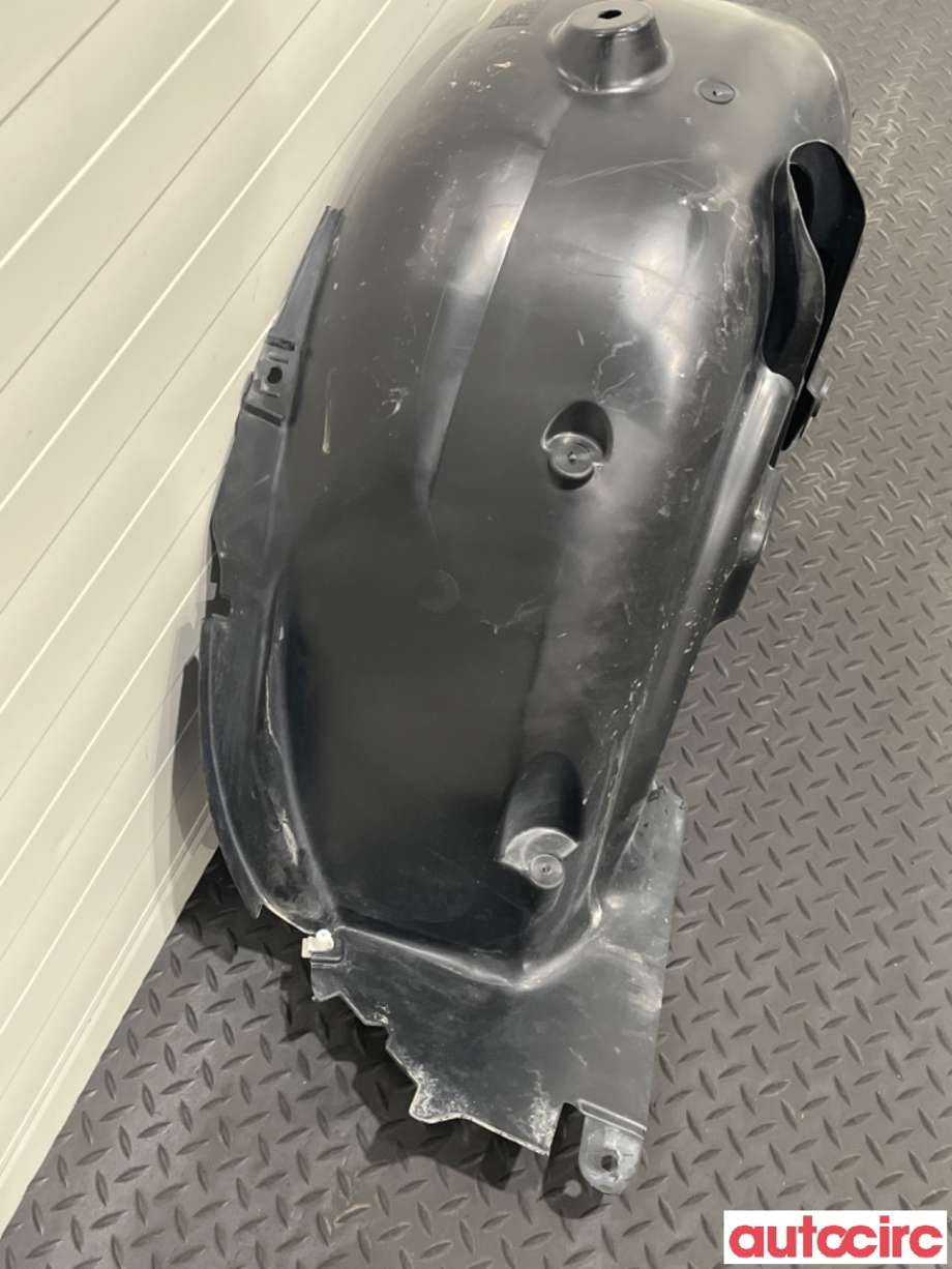Skjerm locari venstre foran til Renault Captur 2020-->> (Type II)  (RENAULT|767491301R|)