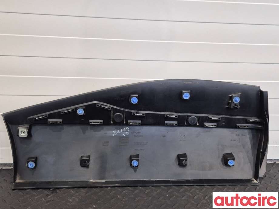 Diverse deler til Renault Captur 2013-2020 (Type I)  (RENAULT|828771799R|055853|828772579R)