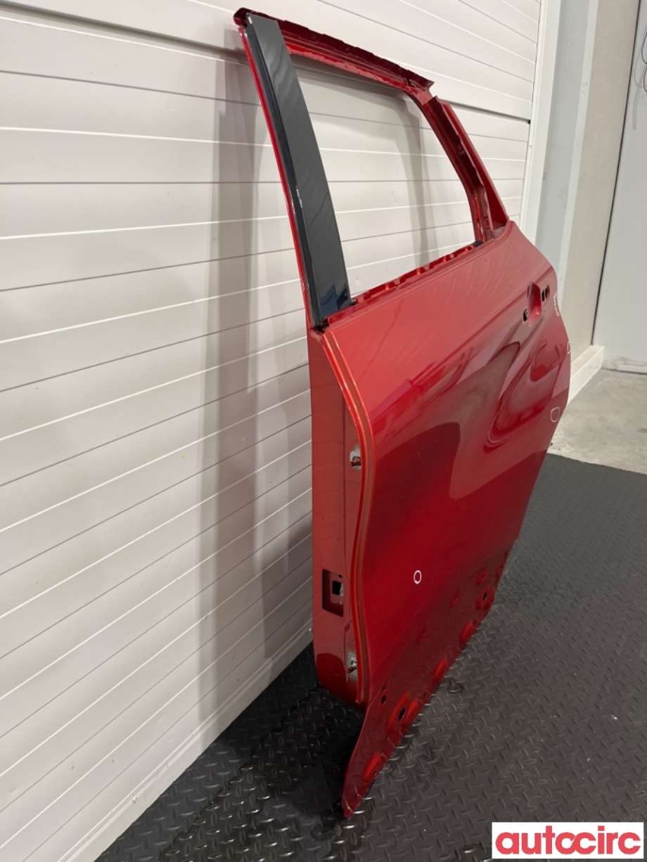 Dør venstre bak til Renault Captur 2013-2020 (Type I)  (RENAULT|821012117R|)