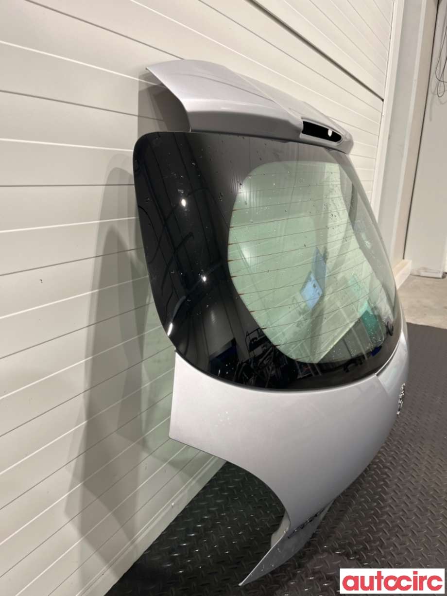 Bakluke combi til Peugeot 208 2012-2019 (Type I)  (PEUGEOT|9810682180||9672664480)