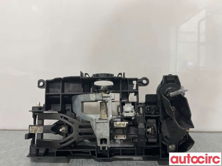 Dørhåndtak utv venstre foran til BMW 5-Serie 2010-2017 (F10/F11) (F10/F11) (BMW|51217276243||51217265083)