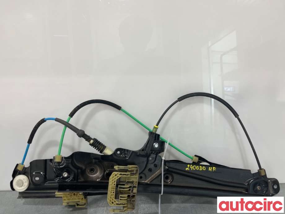 Ruteheis til BMW 5-Serie 2010-2017 (F10/F11) (F10/F11) (BMW|51337182132|)