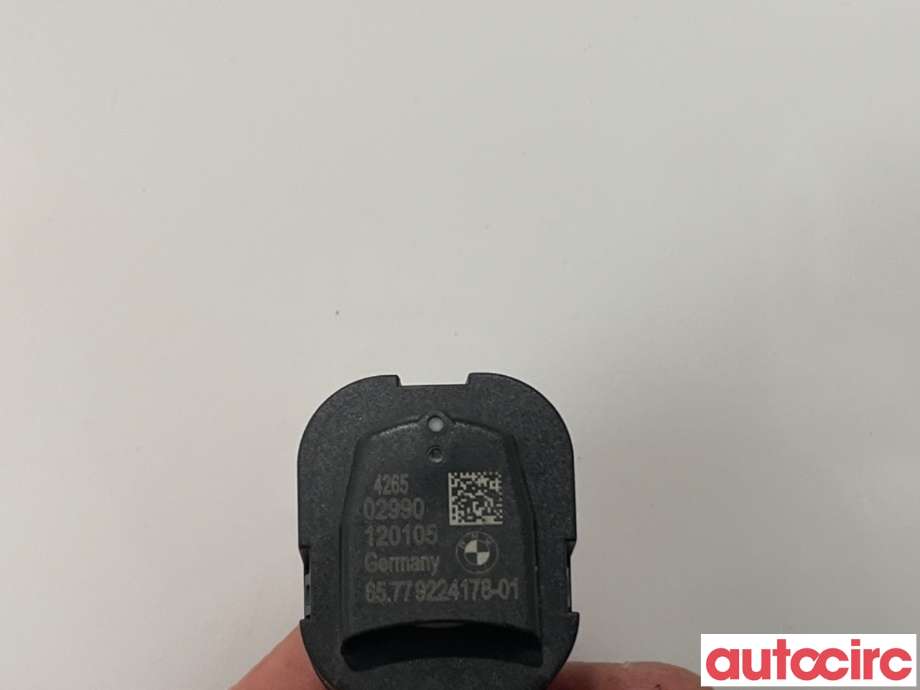 Airbag sensor venstre til BMW 5-Serie 2010-2017 (F10/F11) (F10/F11) (BMW|65779244178|)