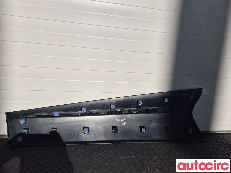 Diverse deler til Renault Captur 2013-2020 (Type I)  (RENAULT|801866890R||801867830R)