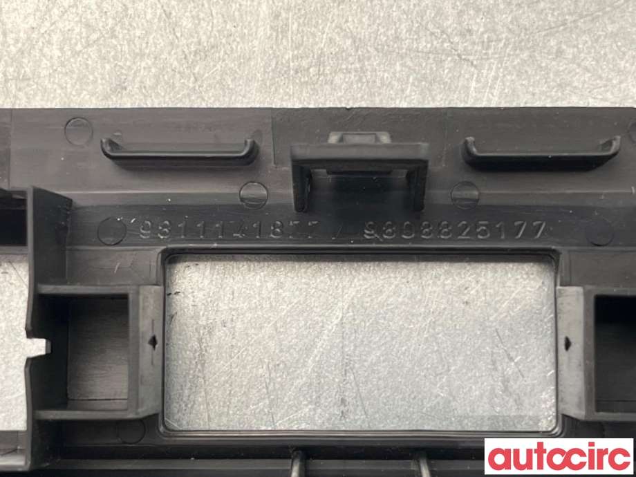 Diverse deler til Peugeot Expert 2016-->> (Type III)  (PEUGEOT|98111418ZD||9811141877)
