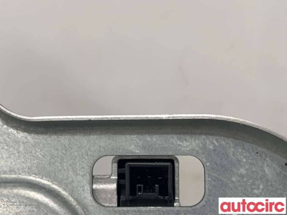 Viskermotor bakrute til Mazda CX-3 2015-2022  (MAZDA|D10E-67-450|)