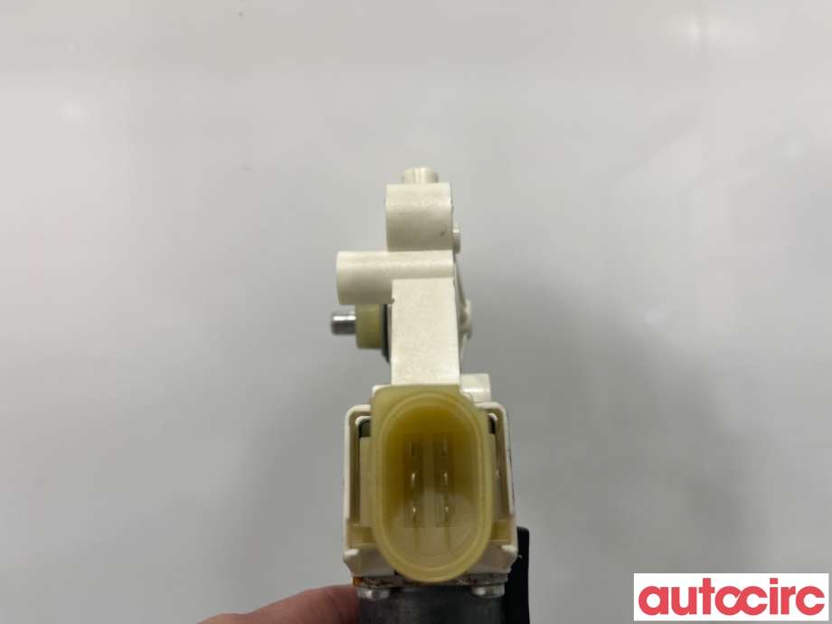 Ruteheis høyre foran til BMW 3-Serie 2005-2011 (E90/E91/E92/E93) (E90/E91/E92/E93) (BMW|67627189232|)