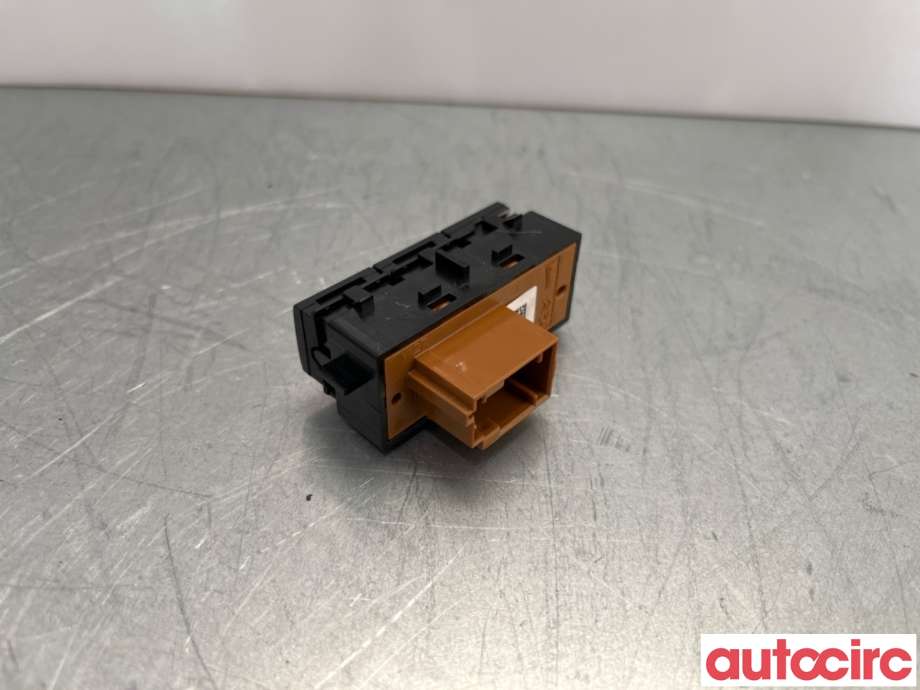 Bryter Antispinn til Peugeot Expert 2016-->> (Type III)  (PEUGEOT|98088542ZD|)