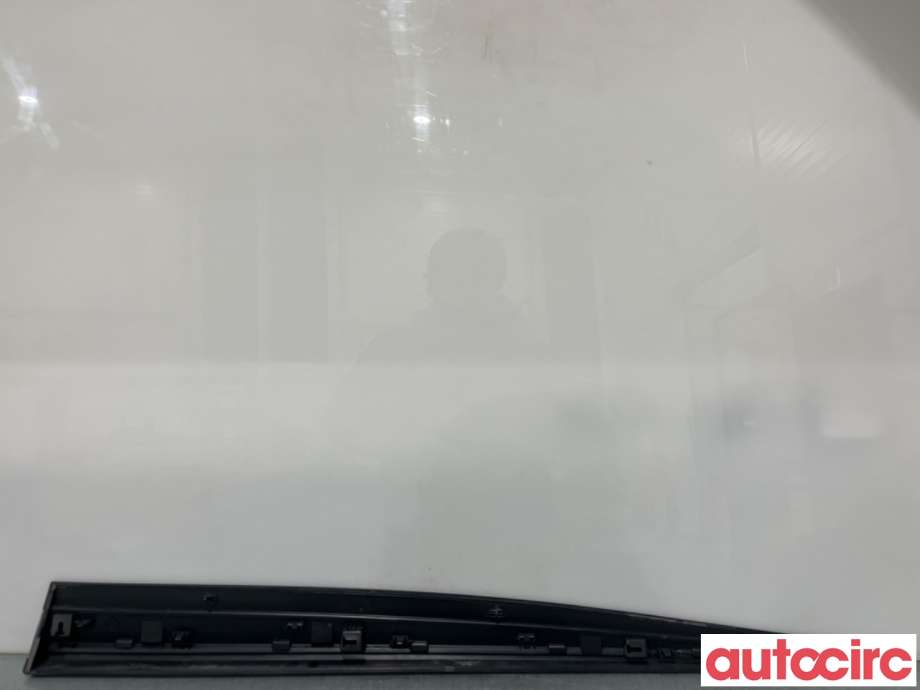 Lister til Toyota Yaris 2014-2020 (Type III, Fase 2) (TOYOTA|757320D200|)