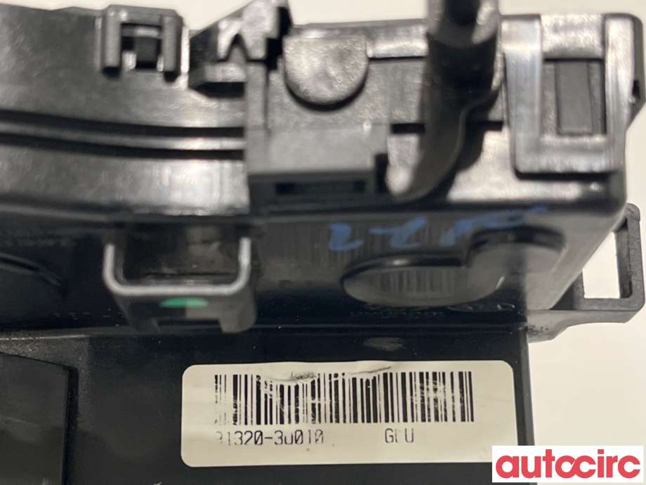 Låsekasse høyre foran til Kia Sportage 2010-2016 (Type III)  (KIA|813203U010|)