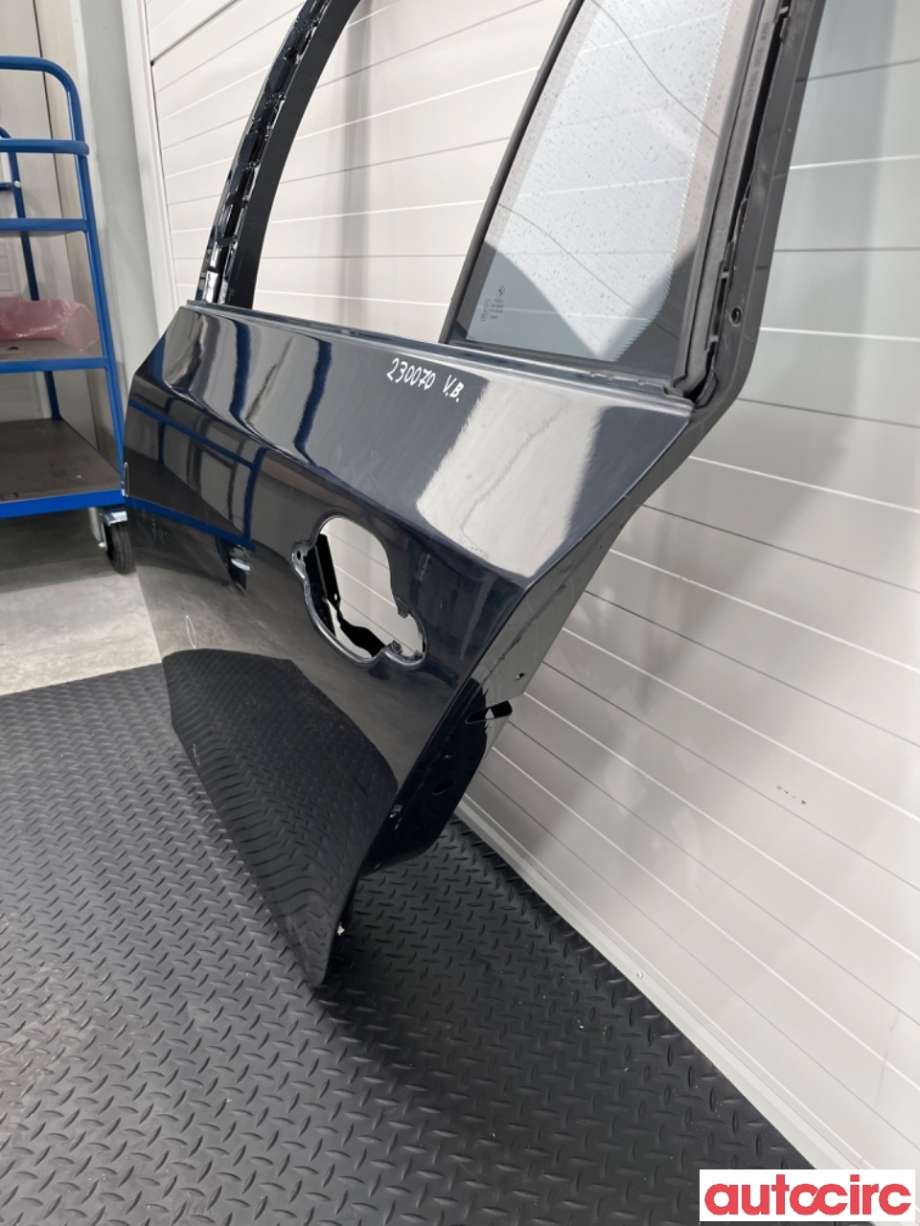 Dør venstre bak til BMW 5-Serie 2003-2010 (E60/E61) (E60/E61) (BMW|41527158501||41525A2A367)