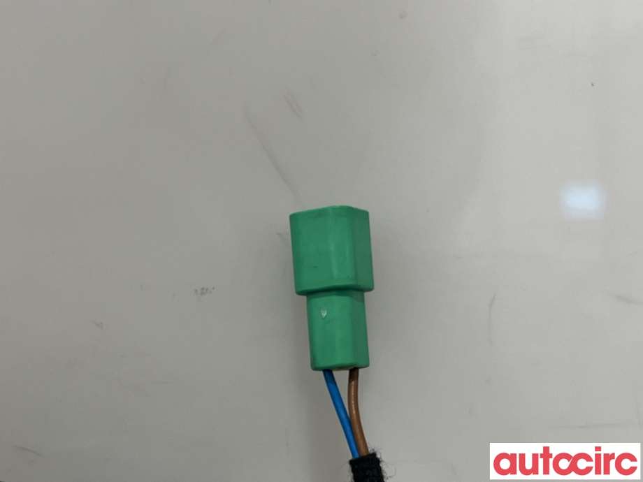 Dørhåndtak utv høyre bak til Ford Kuga 2008-2012 (Type I)  (FORD|1305822||1480050)