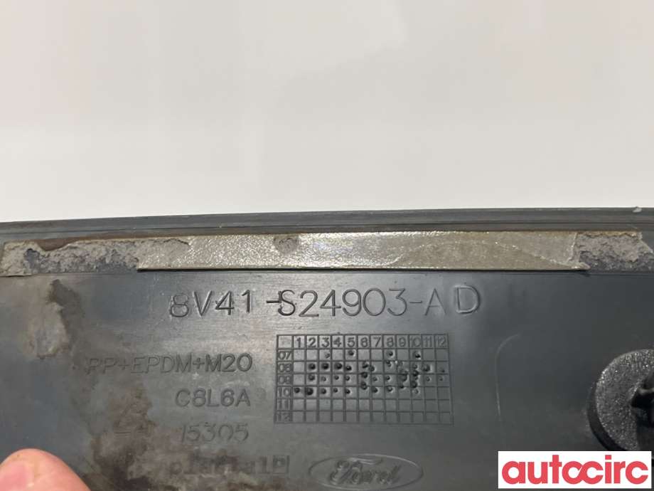 Lister til Ford Kuga 2008-2012 (Type I) (FORD|1707509|)