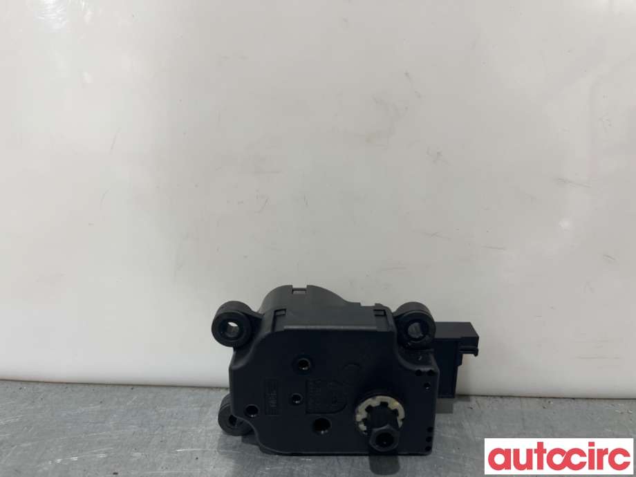Varmeapparat diverse til Mercedes G-Wagen 1990-->> (W463) (W463) (MERCEDES|A2038201642|)