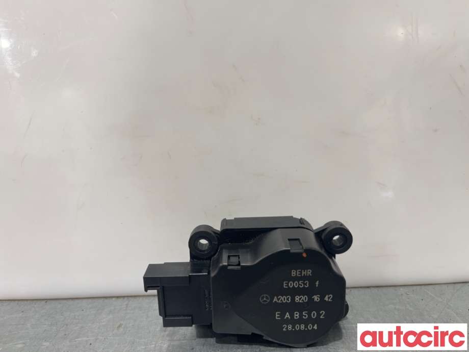 Varmeapparat diverse til Mercedes G-Wagen, 1990-->> (W463) (W463) (MERCEDES|A2038201642)