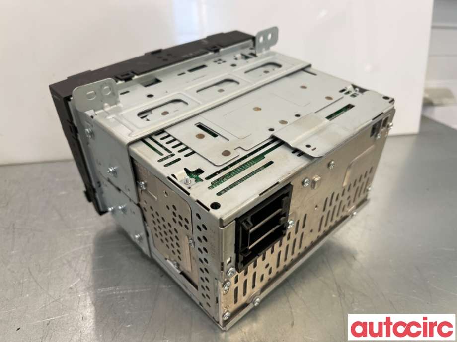 Bilstereo til Hyundai i20 2009-2014 (Type I) (HYUNDAI|961211J252BLH|AM111CNEE|96121-1J252BLH)
