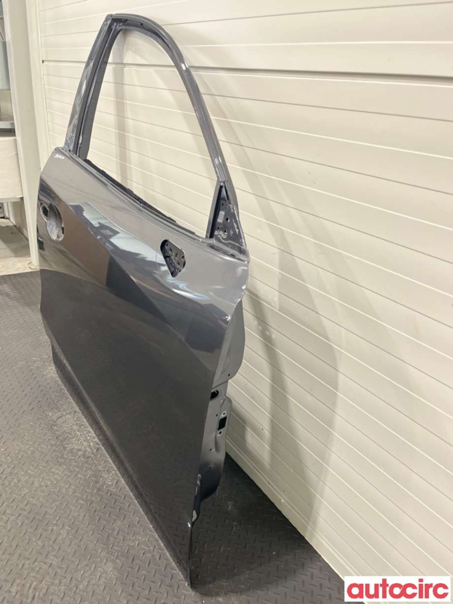 Dør høyre foran til Mazda CX-5 2012-2017 (Type I)  (MAZDA|KDY35802XH|)
