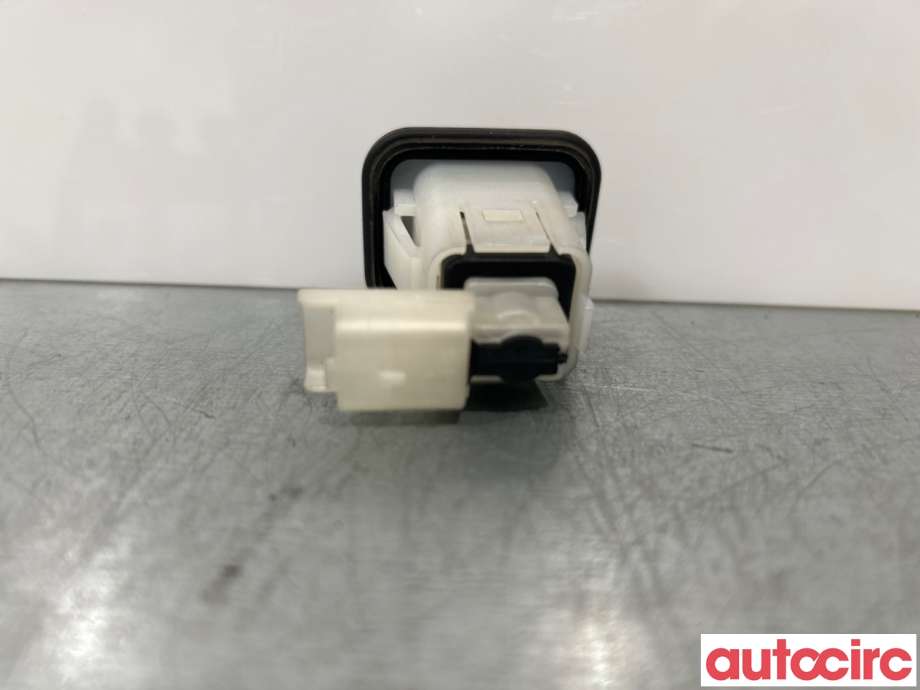 Bryter baklukeåpner til Peugeot 3008 2016-->> (Type II)  (PEUGEOT|6490RZ|)