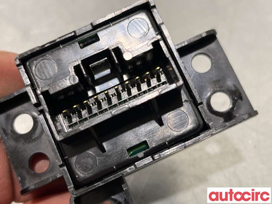 Bryter diverse til Kia Sportage 2010-2016 (Type III)  (KIA|936003U010||93600-3U010)