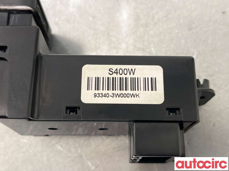 Bryter setevarme til Kia Sportage 2010-2016 (Type III)  (KIA|933403W000WK||93340-3W000WK)