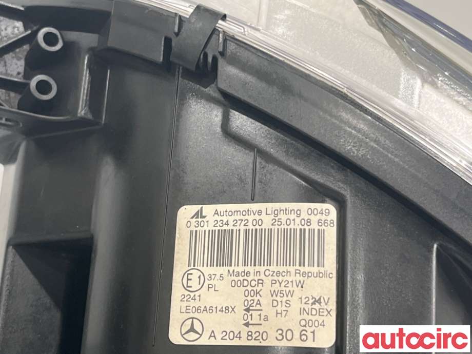 Frontlyktehus til Mercedes C-Klasse 2007-2011 (Fase 1) (W204) (W204) (MERCEDES|A2048200259||A2049062104)